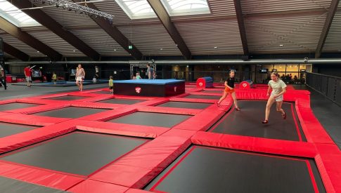 Gerealiseerd en gebouwd trampolinepark